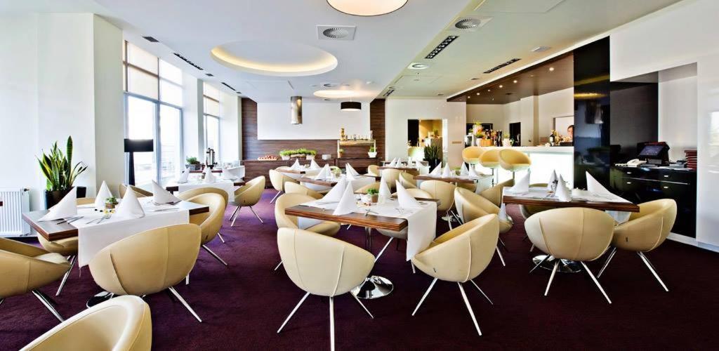 Apartament W Diva Spa 250M Do Plazy Колобжег Экстерьер фото